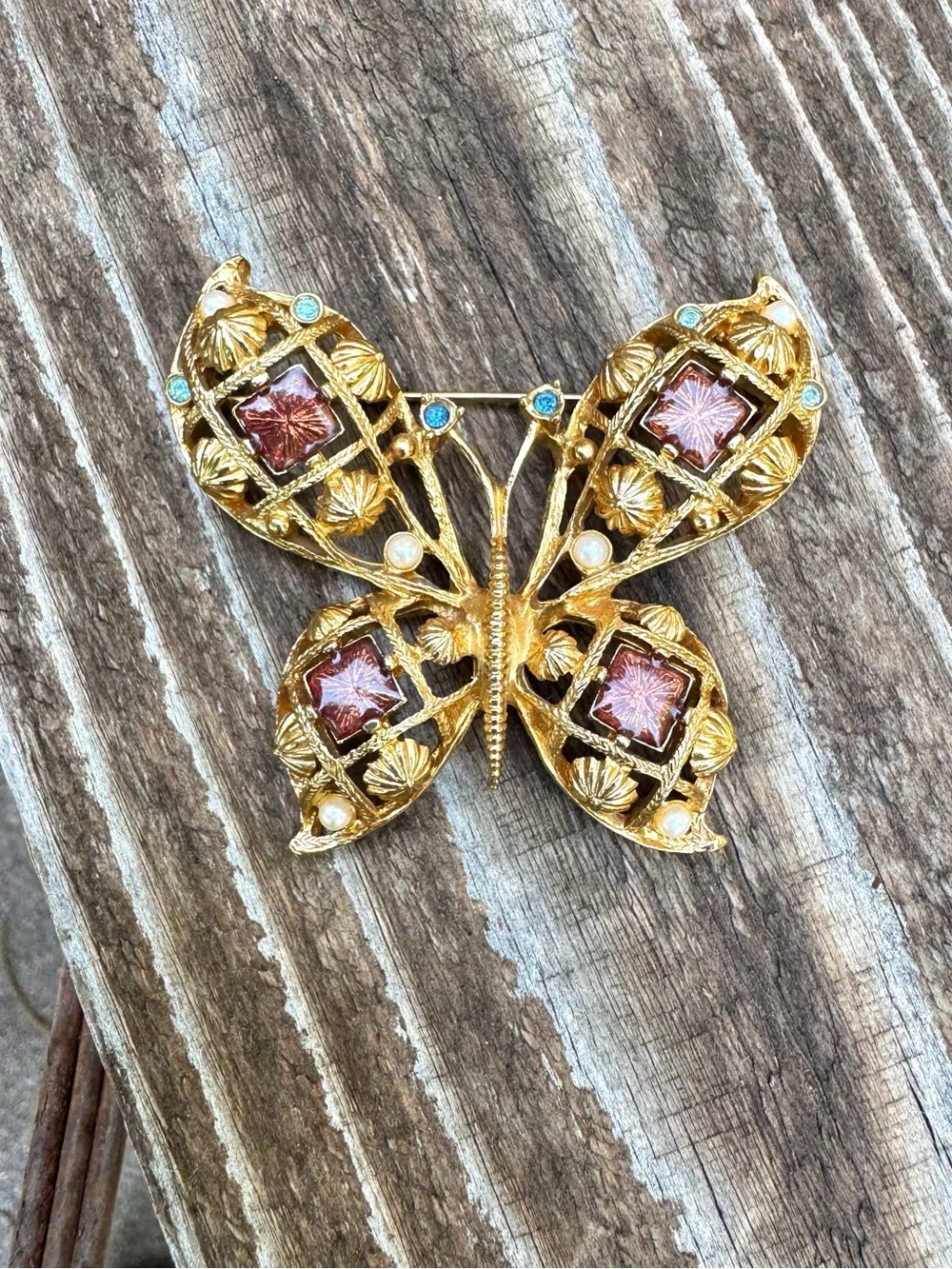 AVON Vintage Gold-tone Enamel, Faux Pearl & Crystal Rhinestone Butterfly Brooch